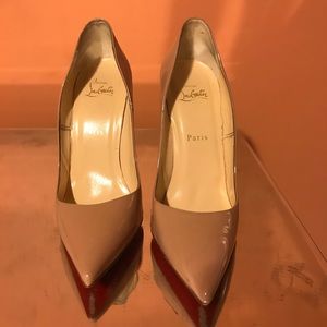 Authentic Christian Louboutin Nude So Kate 39.5